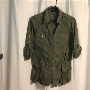 Express quarter sleeve dress shirt